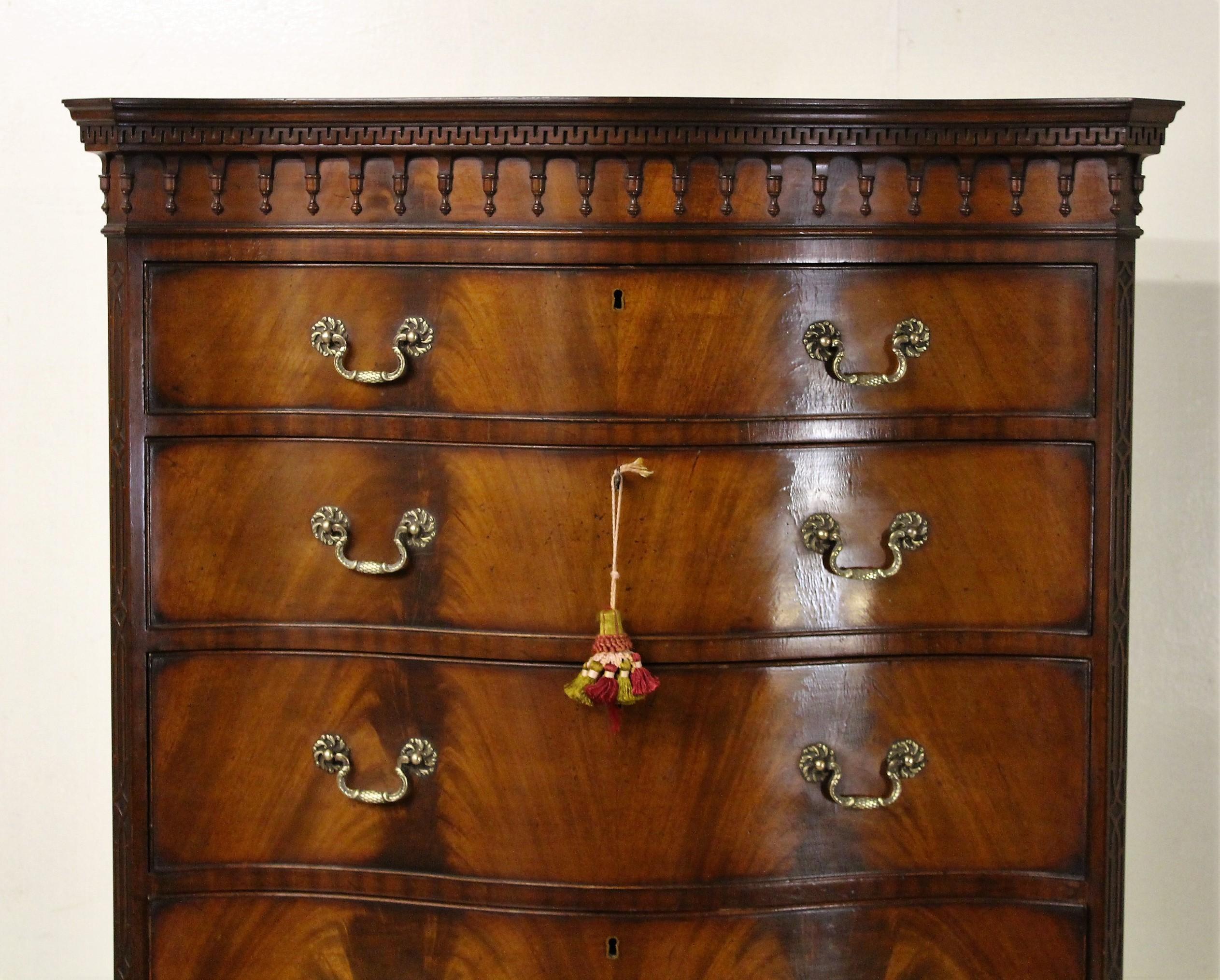 English Chippendale Style Mahogany Serpentine Fronted Chest on Chest
