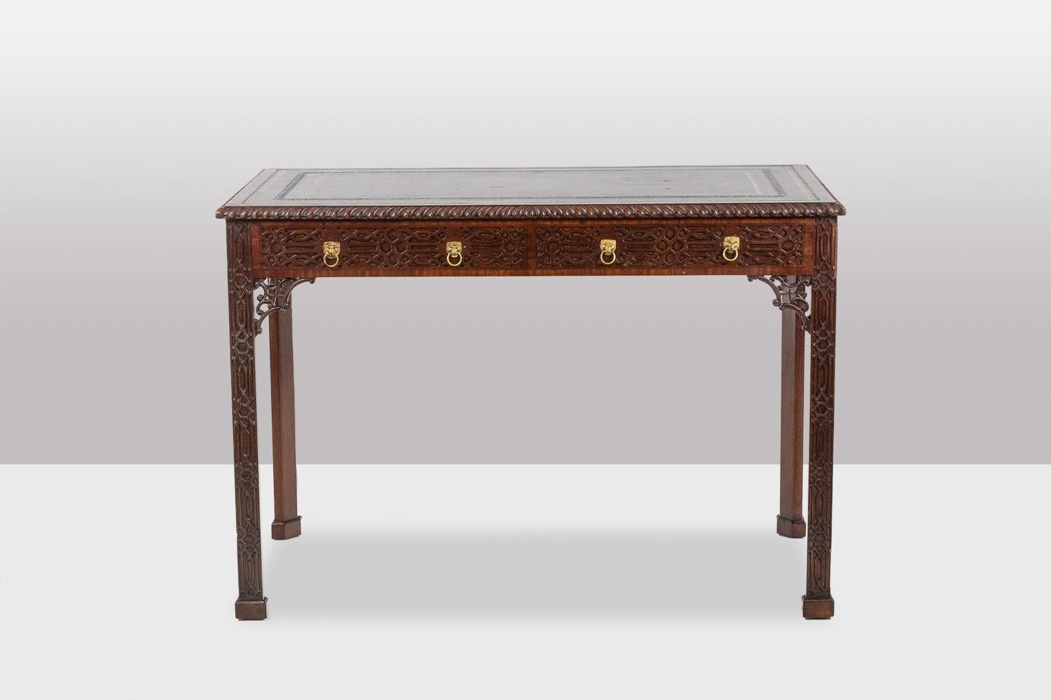 Mid-20th Century Chippendale-style mahogany table, or desk. Circa 1950. LS5932456G For Sale