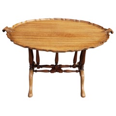 Chippendale Style Pale Sipo Mahogany Oval Tilt-Top Pie Crust Tray Tea Table