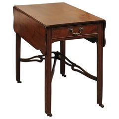 Table Pembroke de style Chippendale:: début du 19e siècle