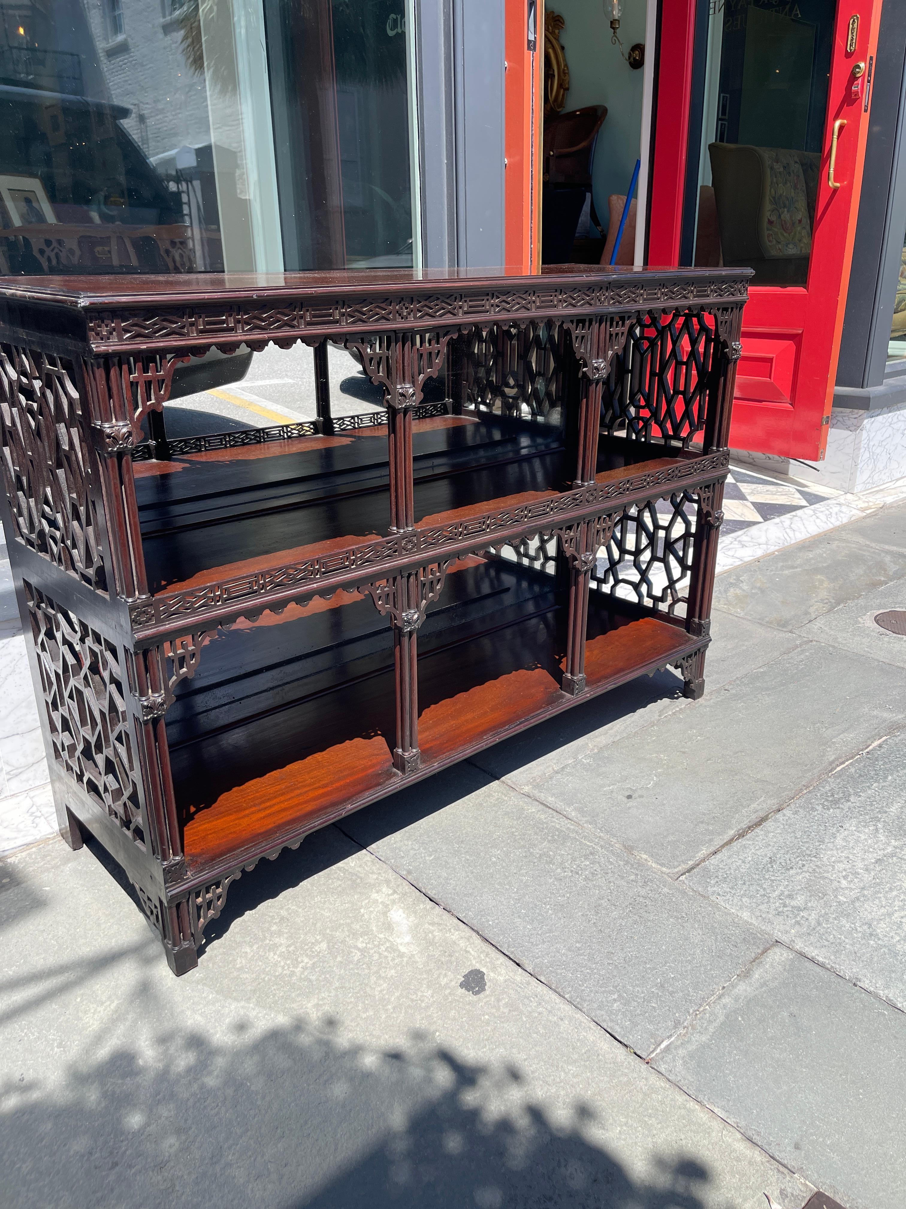 Chippendale style pierced fret work mahogany display cabinet In Good Condition For Sale In Charleston, SC