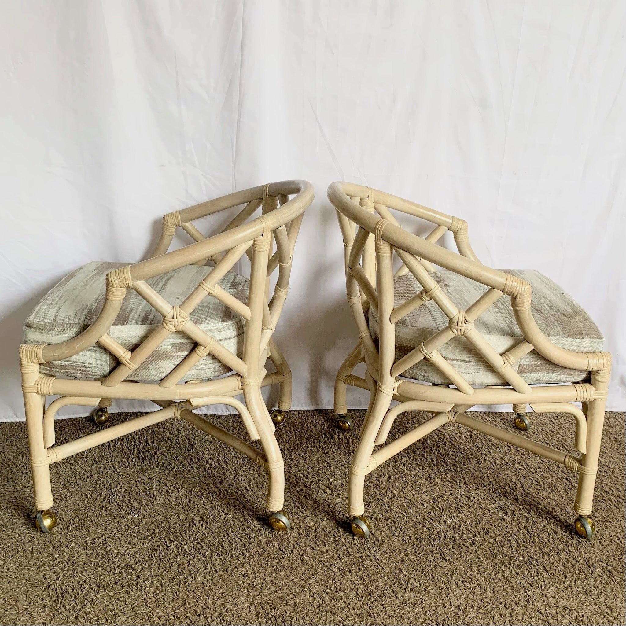 Sillones de comedor de ratán estilo Chippendale con ruedas by Ficks Reed - Set de 6 en venta 2