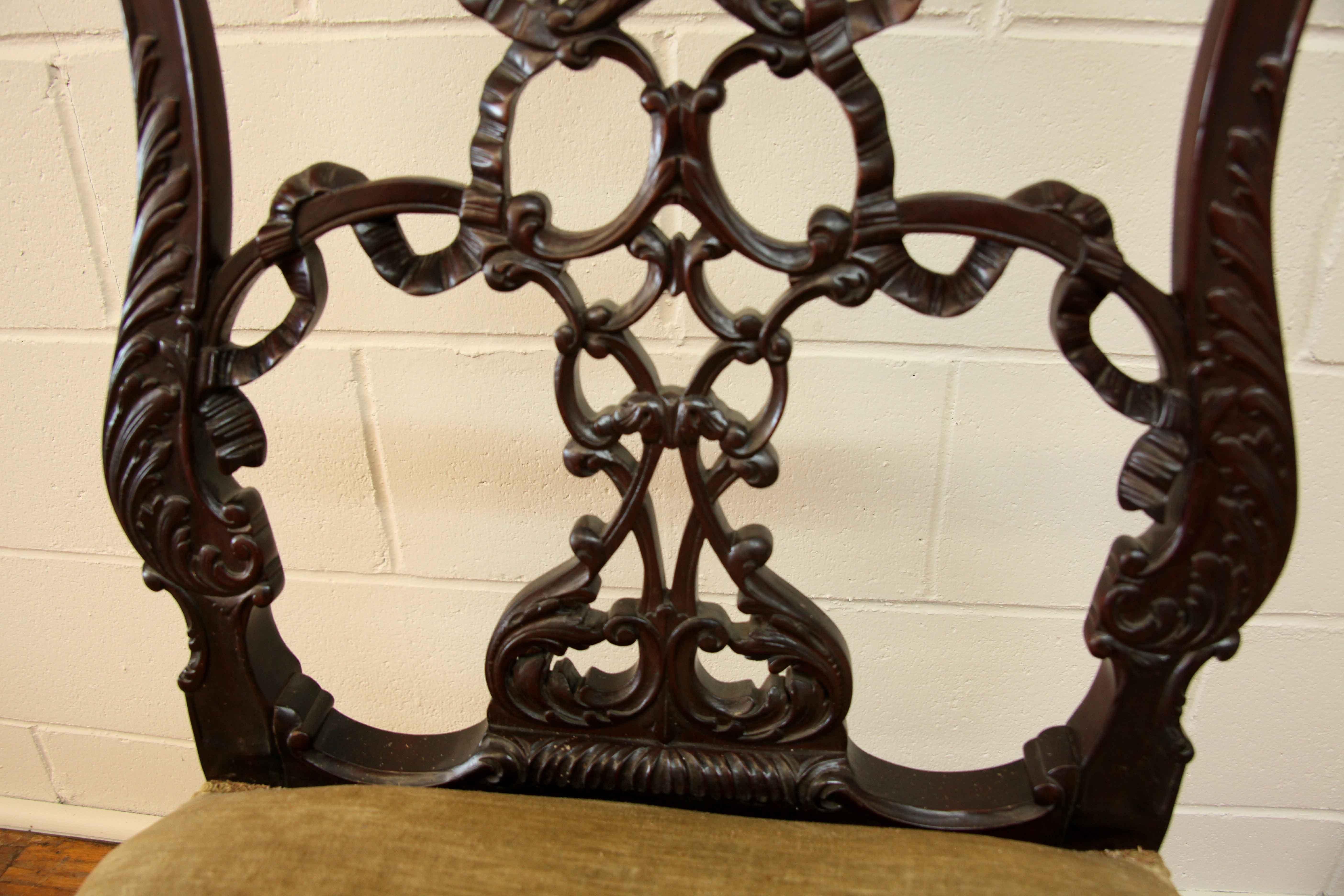 Hand-Carved Chippendale Style Ribband Back Side Chair For Sale