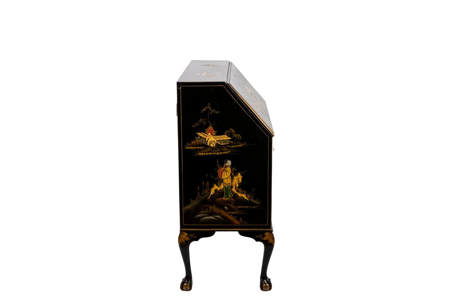 European Chippendale Style Slant Top Desk in Black Lacquered Wood, circa 1900