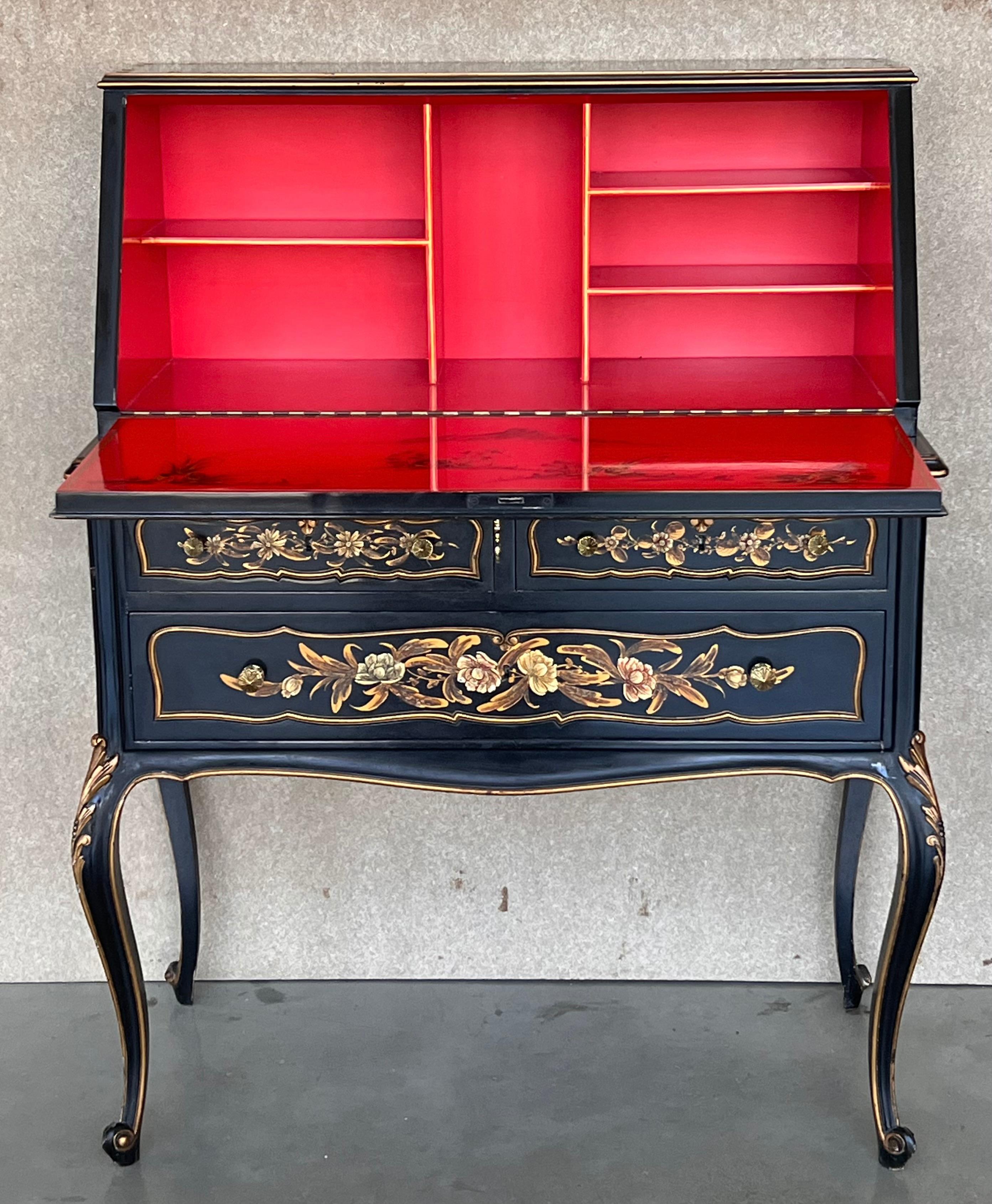 European Chippendale Style Slant Top Desk in Black Lacquered Wood, circa 1900 For Sale