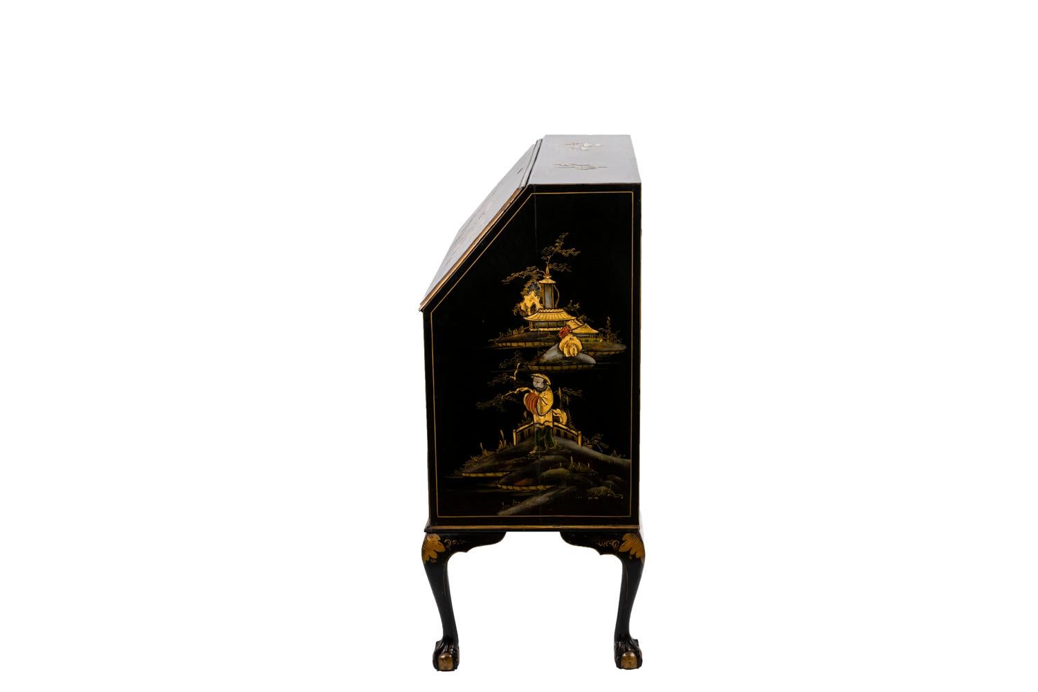 Gilt Chippendale Style Slant Top Desk in Black Lacquered Wood, circa 1900