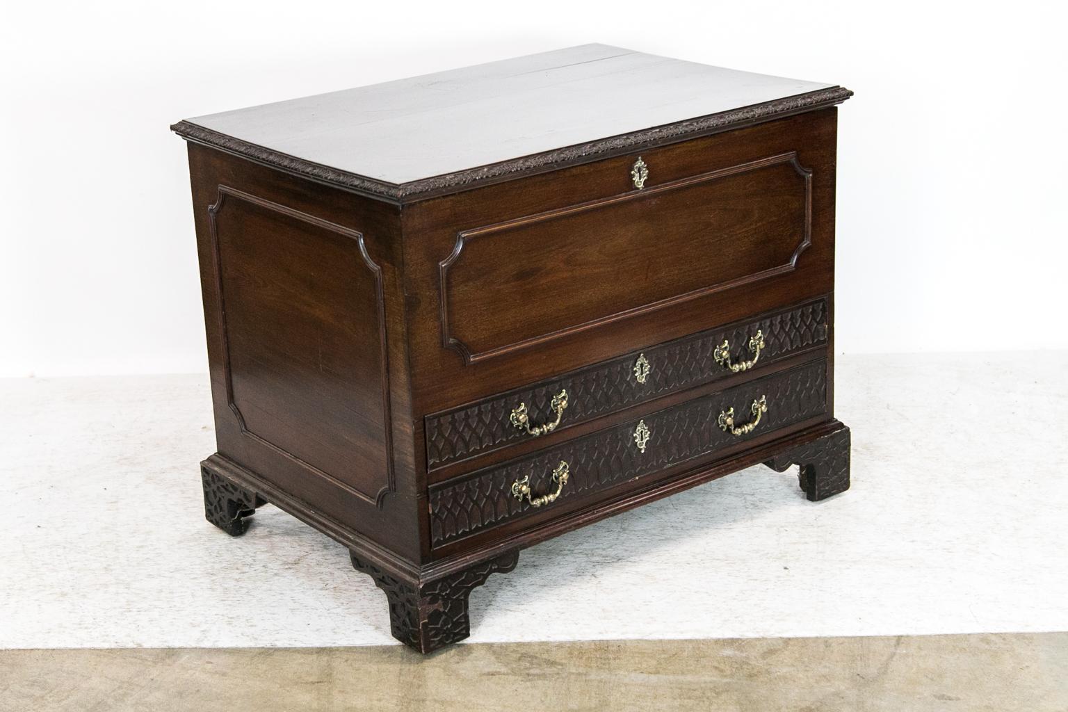 Chippendale Style Two-Drawer Blanket Chest For Sale 3