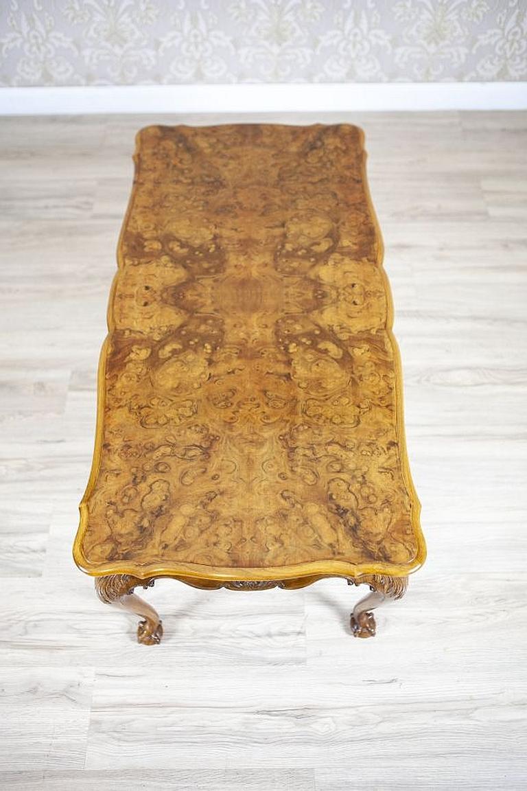 Chippendale Walnut Coffee Table from the Early 20th Century Finished in Shellac For Sale 1