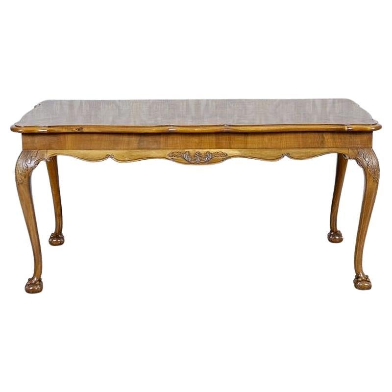 Chippendale Walnut Coffee Table from the Early 20th Century Finished in Shellac For Sale