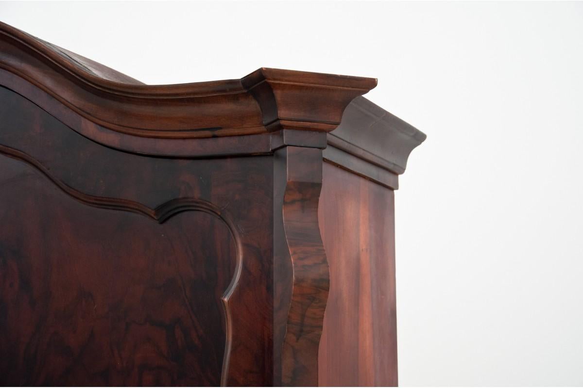 Chippendale-Kommode um 1960. (Holz) im Angebot