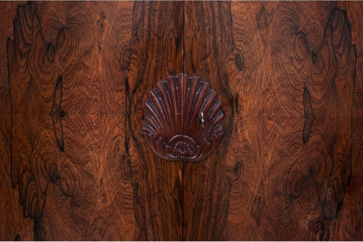 Armoire Chippendale, Europe occidentale, milieu du 20e siècle. 1
