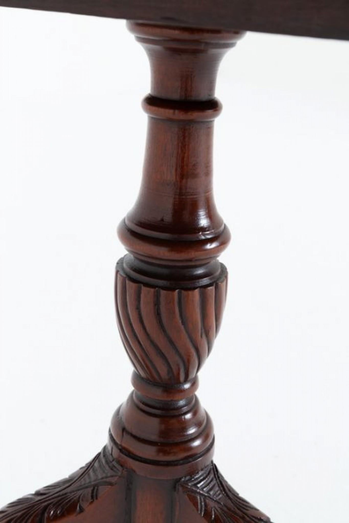 Tavolo da vino Chippendale Lato Mogano 1920 in vendita 2