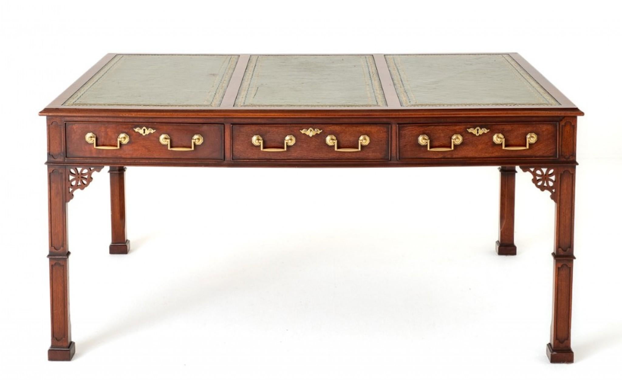 Chippendale Writing Table Mahogany Desk For Sale 5
