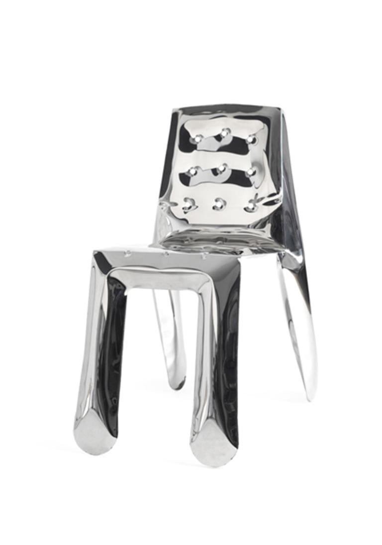 Chippensteel 1.0 is fine example of blending FiDU process and craftsmanship. The 2D form is cut from metal sheet and goes through welding and inflating, becoming three dimensional functional chair. The finishing touch by designer and craftsman gives