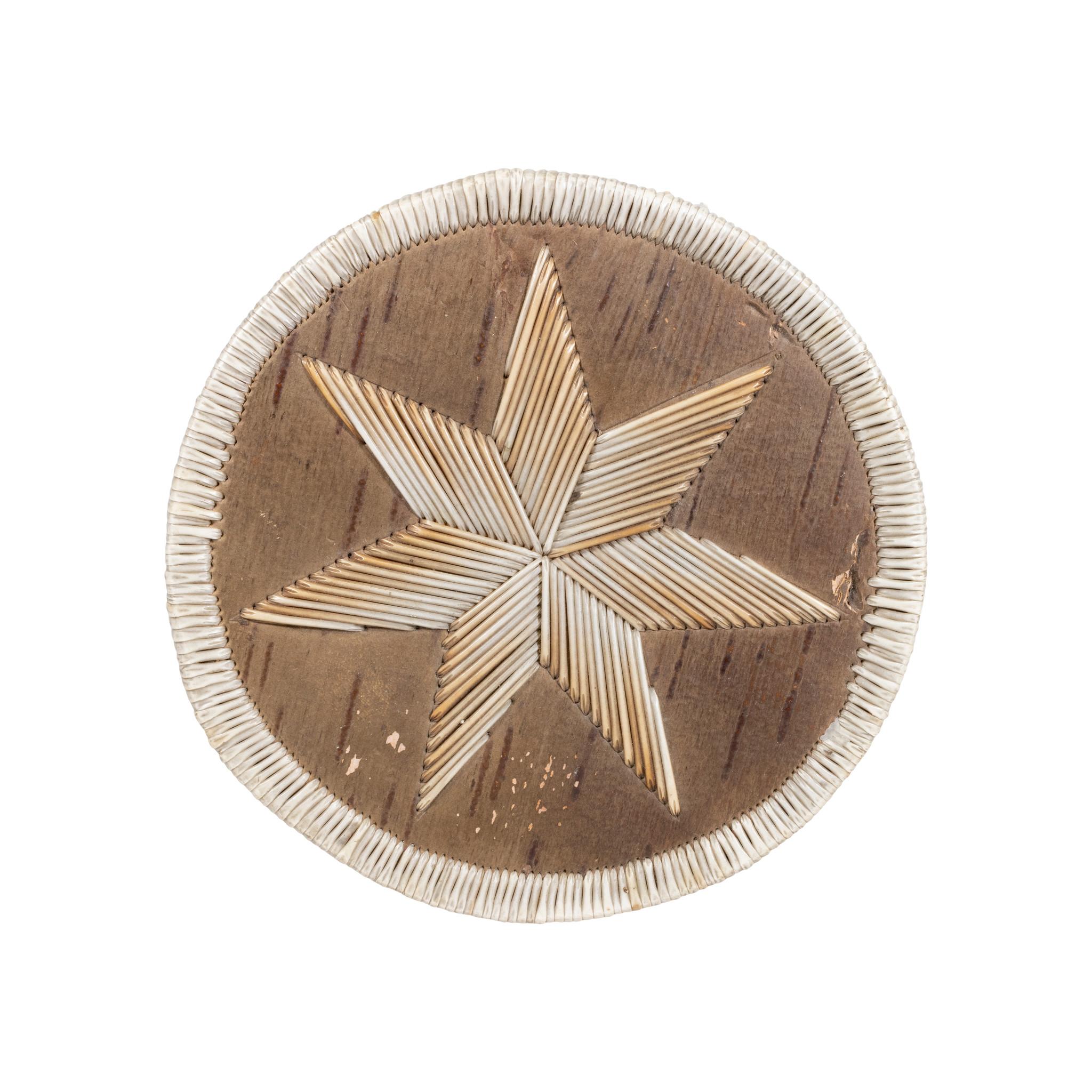 Chippewa Quilled Birch Bark Basket In Good Condition In Coeur d'Alene, ID