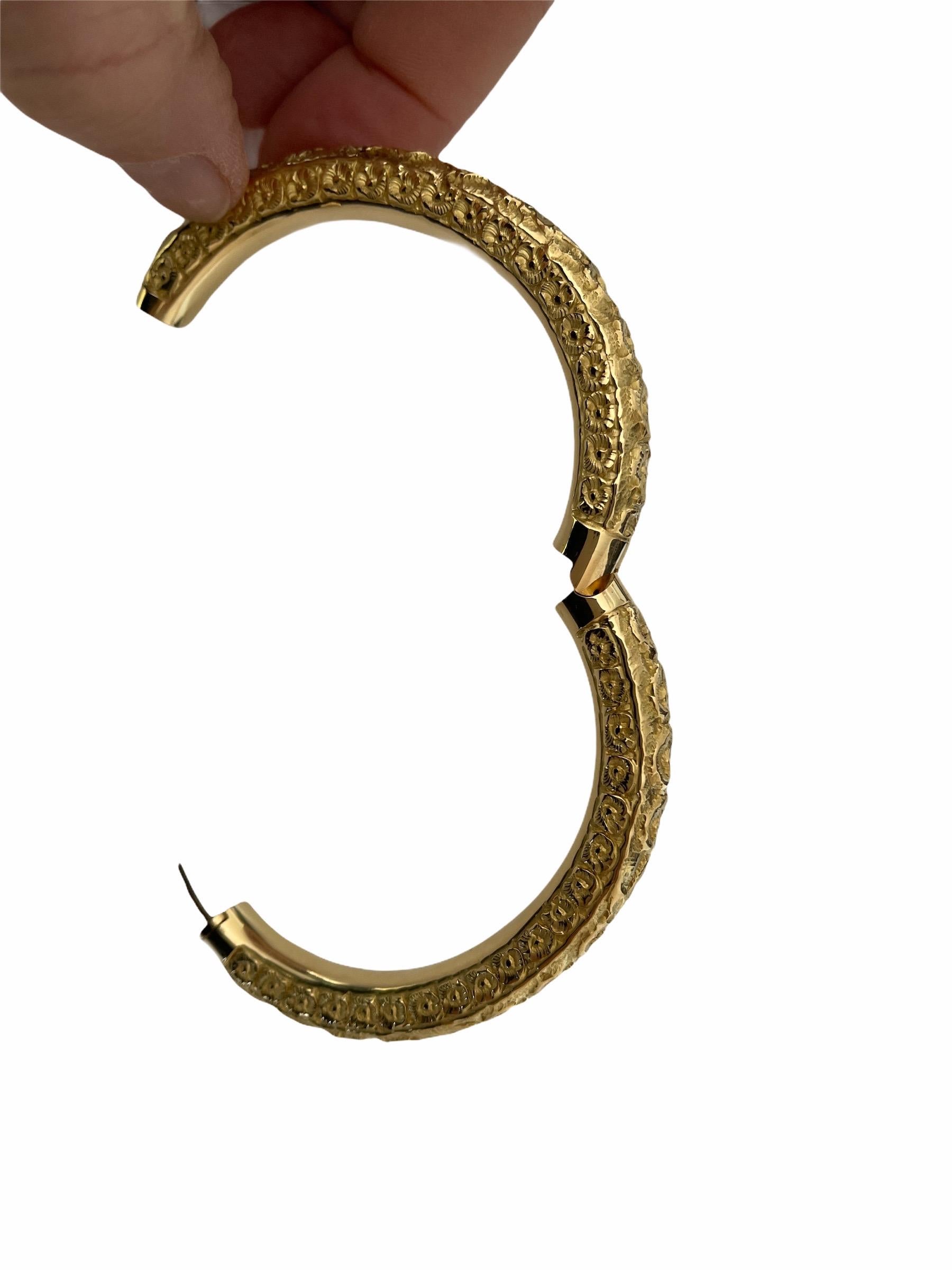 Women's or Men's Chiseled Bracelet Yellow Gold 18 Karat