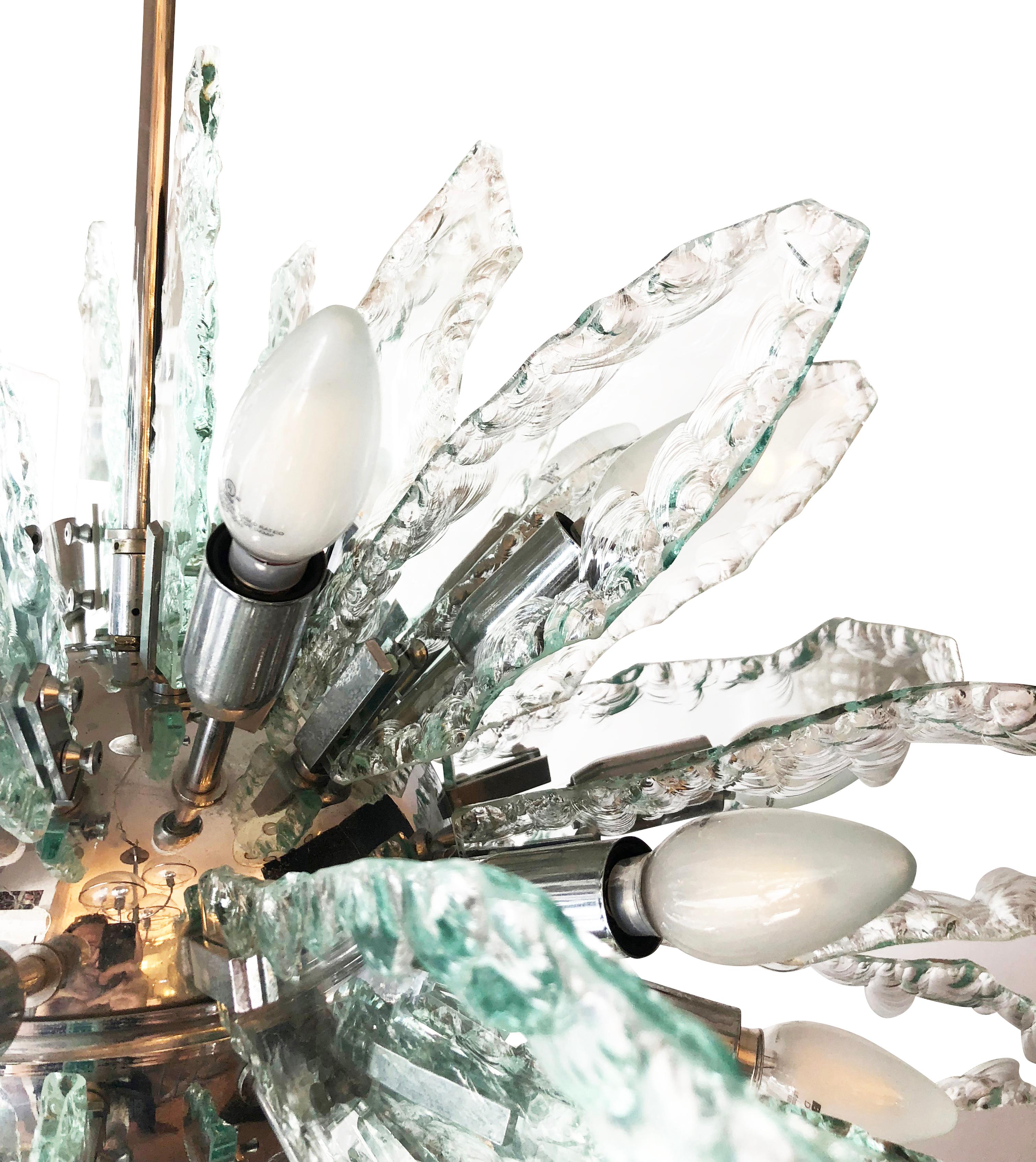 Chiseled Glass Sputnik Chandelier by ZeroQuattro In Good Condition In New York, NY