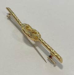 Chiseled Knot Brooch in Yellow Gold 18 Karat - Micheletto