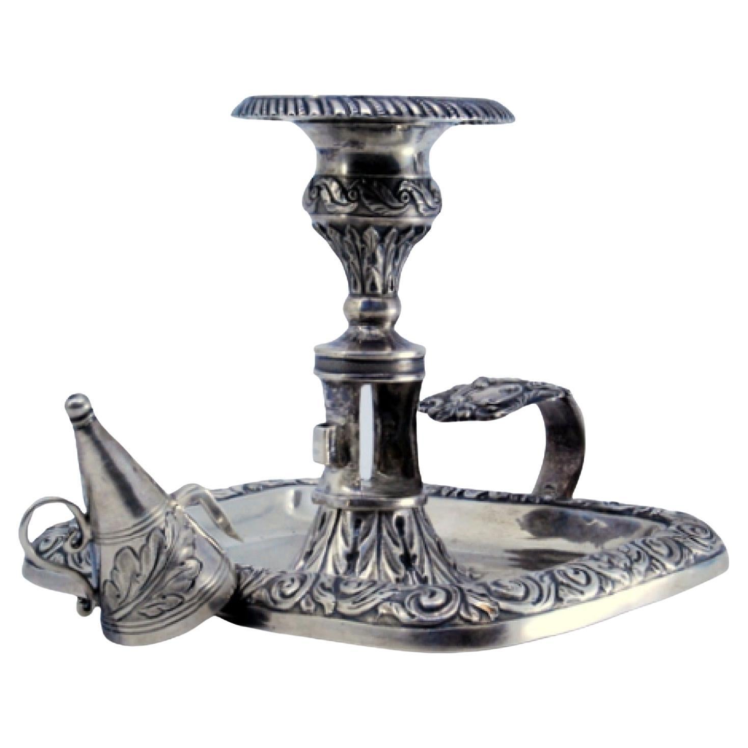 Chiseled silver paddle with flame arrestor