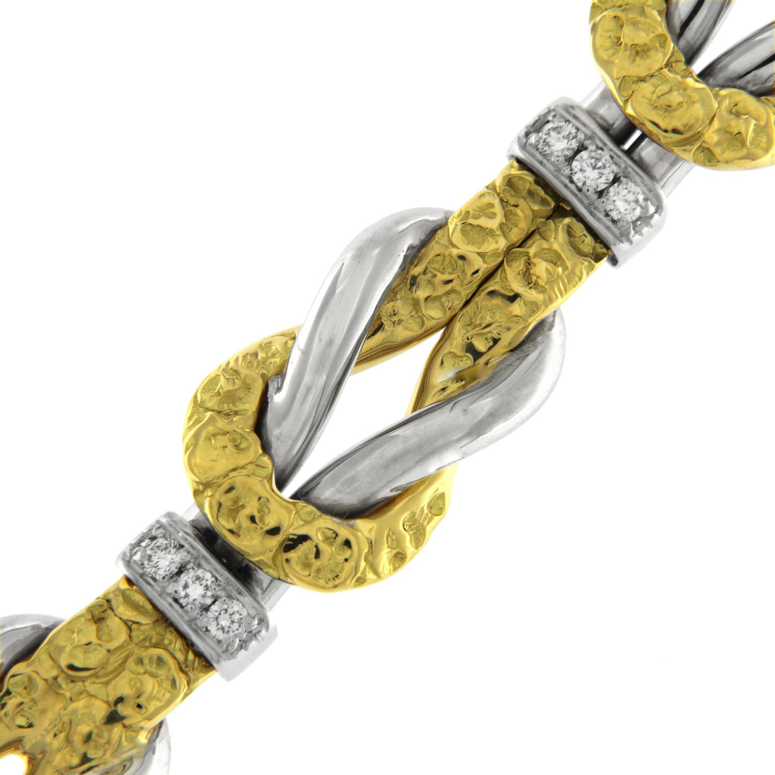 Chiselled Bracelet Yellow and White 18 Karat and Diamonds For Sale 1