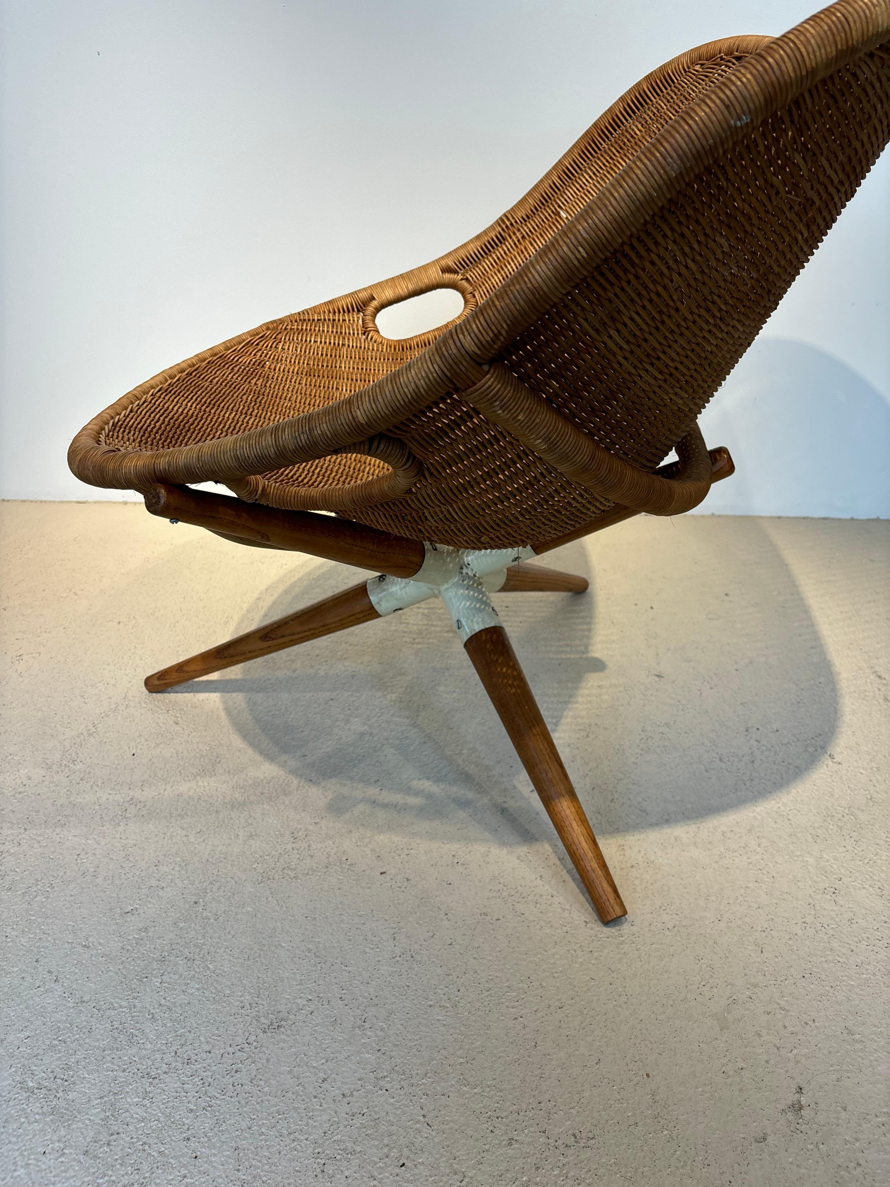 Butaca Chistera de Joseph-André Motte en venta 5