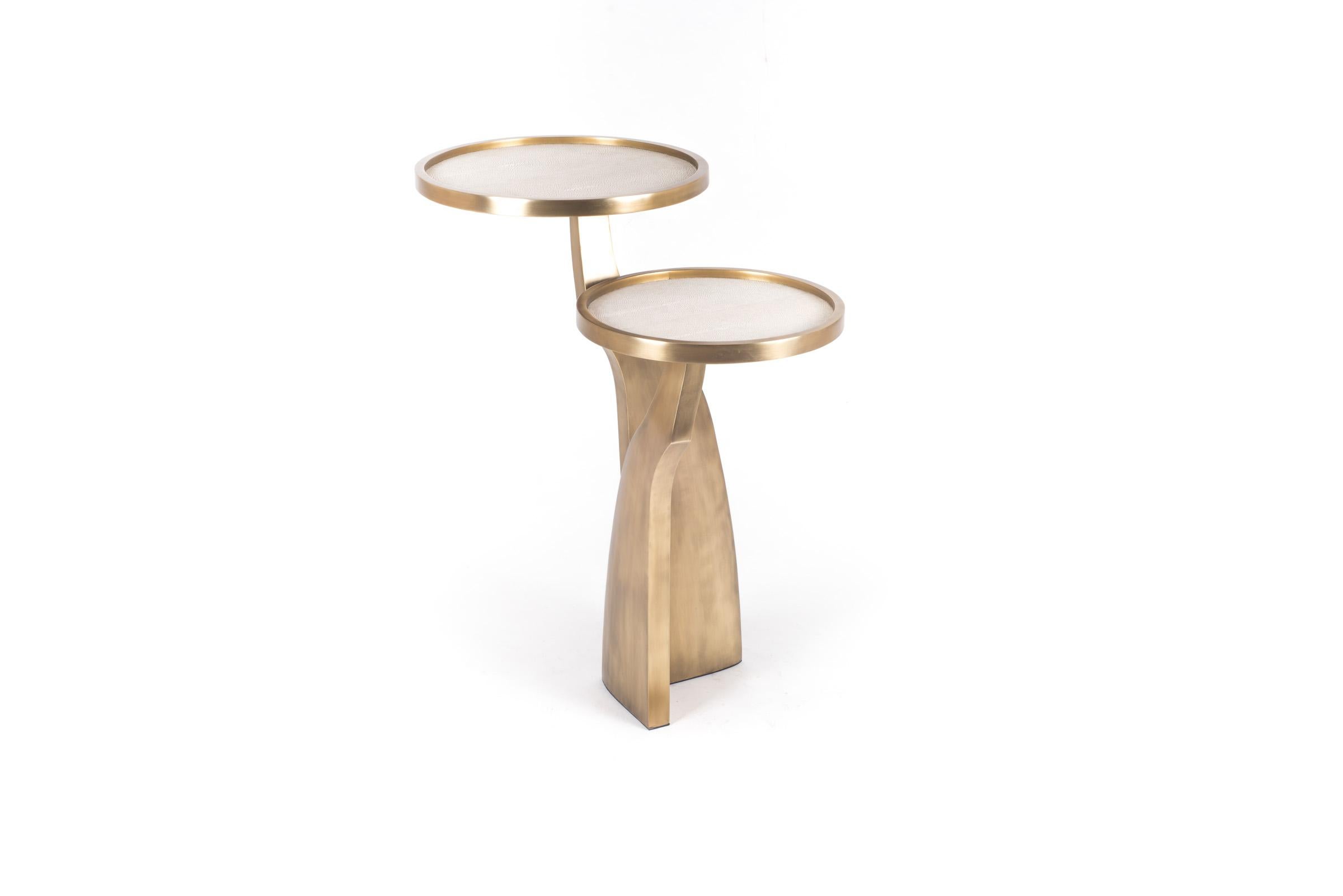 Table d'appoint à deux plateaux 