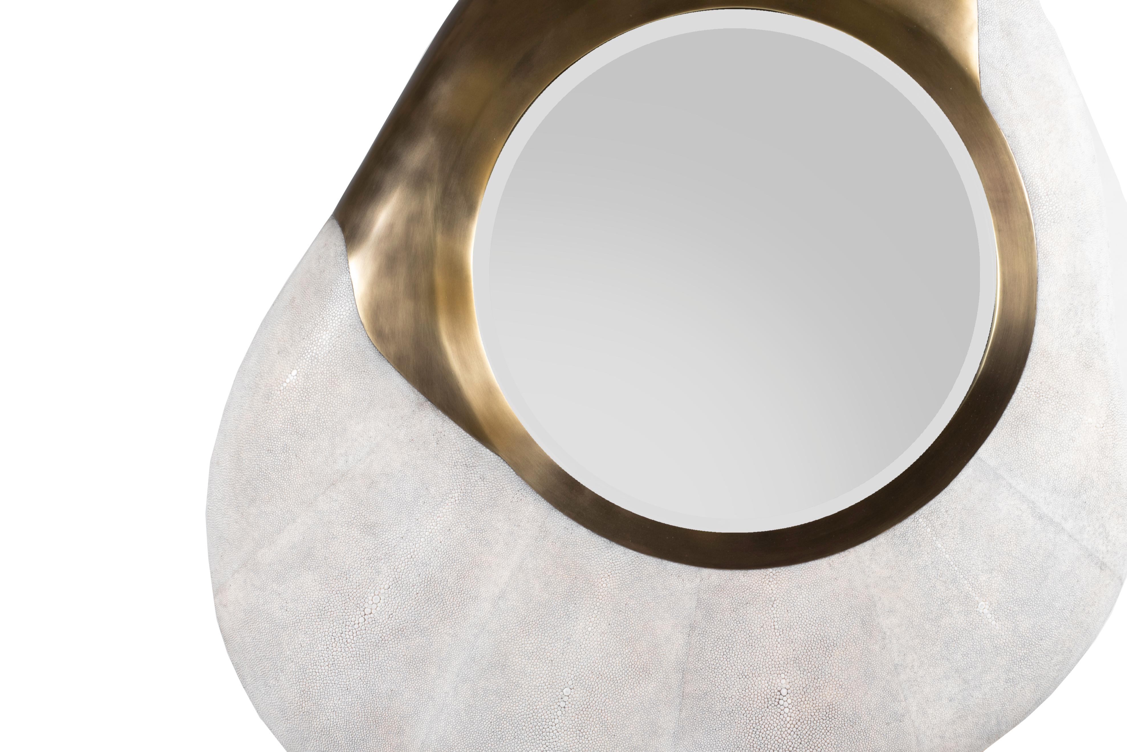Art Deco Chital Mirror in Cream Shagreen and Bronze-Patina Brass by Kifu Paris
