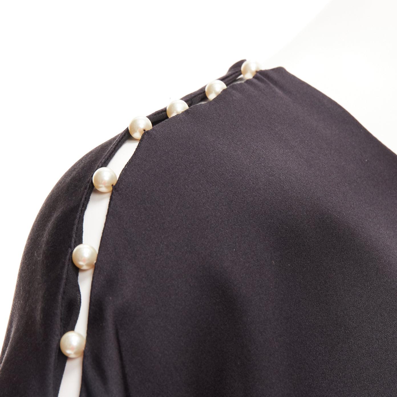 Nero CHLOE top dolman in 100% seta nera impreziosito da perle FR34 XS in vendita