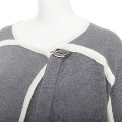 CHLOE 2014 Défilé : manteau-cape en laine vierge et angora, motif « cage », couleur anthracite, taille S