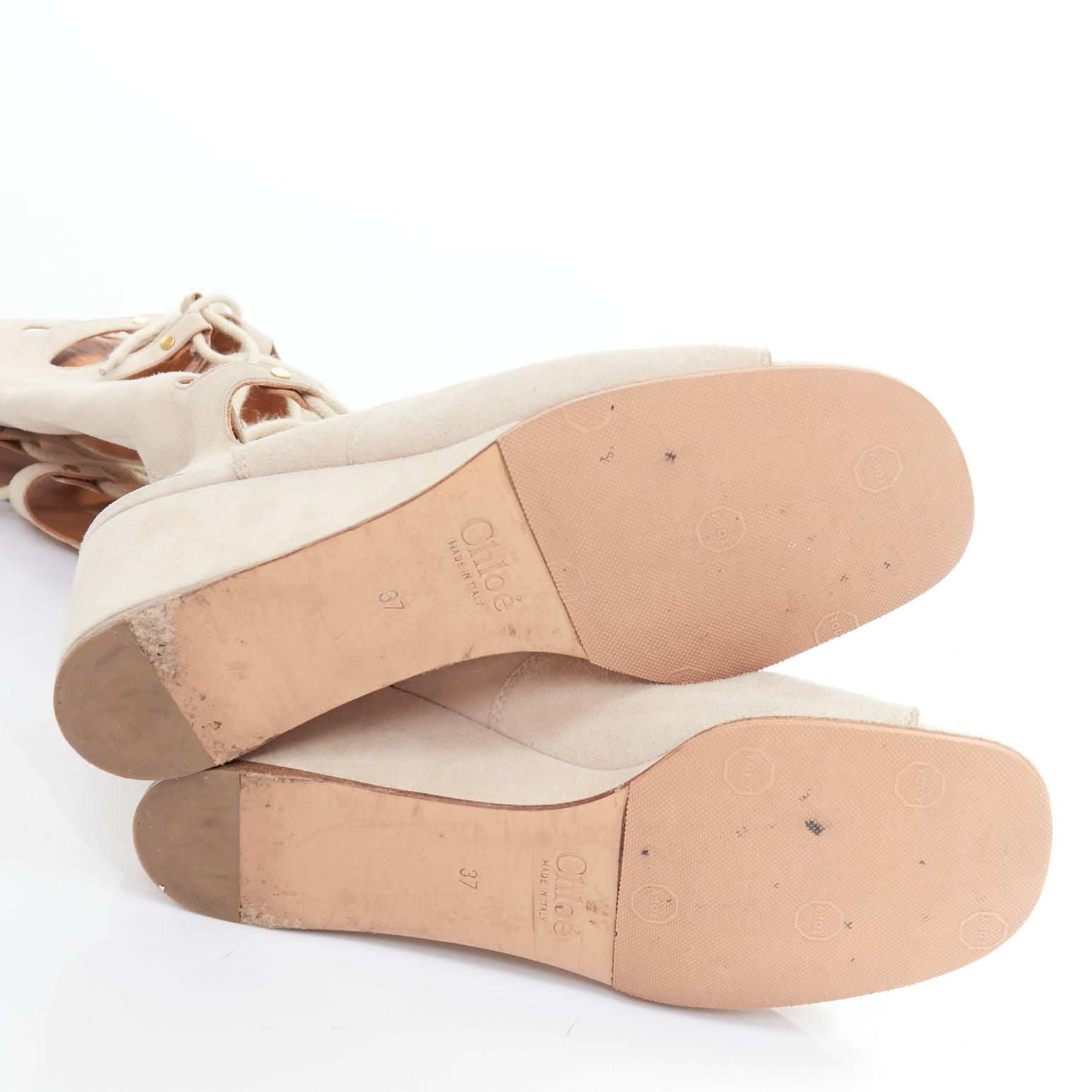 CHLOE 2015 Runway beige in pelle scamosciata con zeppe gladiatore open toe EU37 in vendita 7