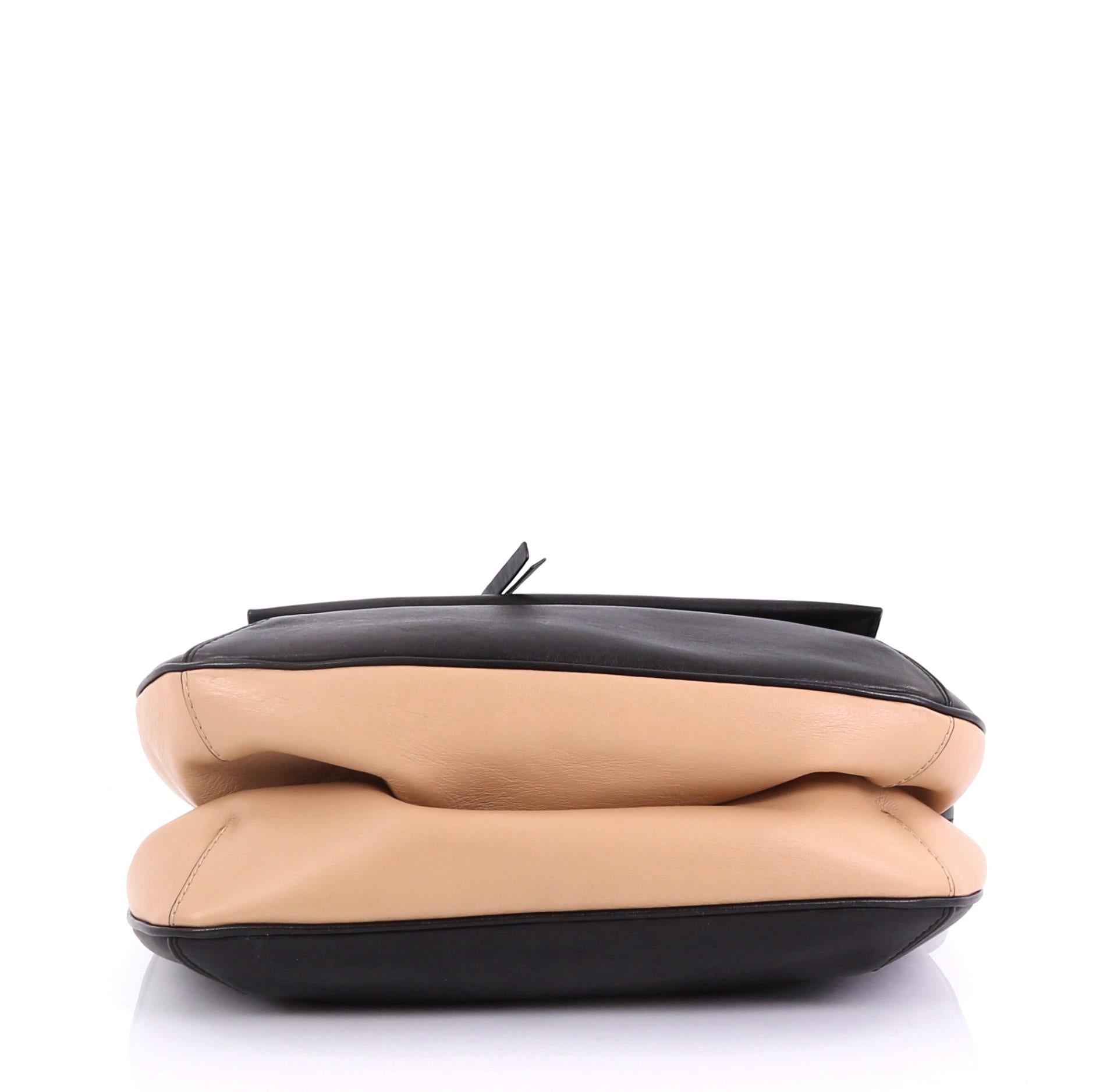 Chloe Amelia Shoulder Bag Leather Medium In Good Condition In NY, NY
