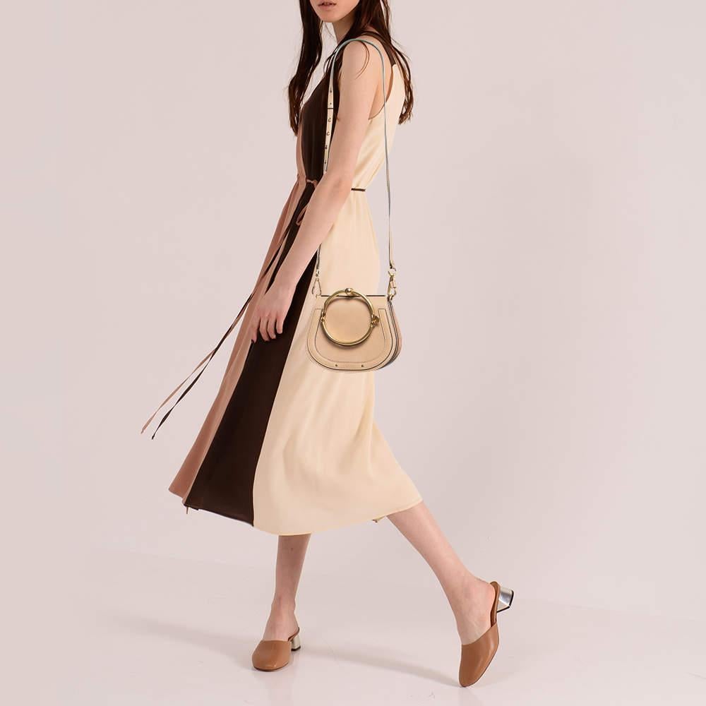Chloe Beige Leather and Suede Small Nile Bracelet Crossbody Bag In Excellent Condition In Dubai, Al Qouz 2