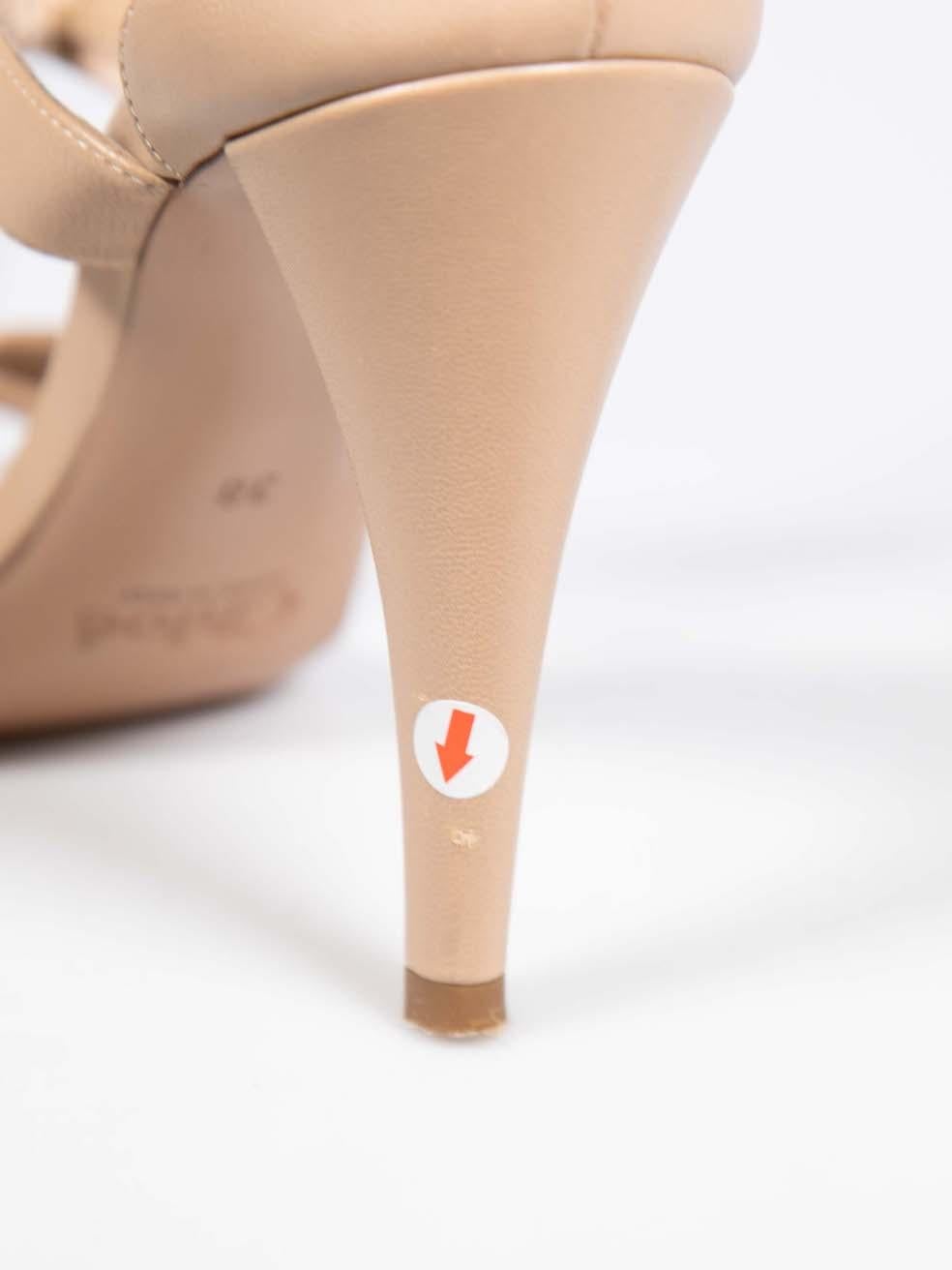 Chloé Beige Leather Bow Detail Heels Size IT 38 For Sale 1