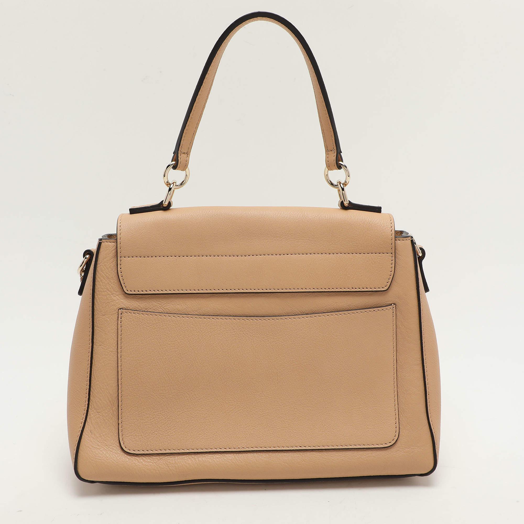 Bolso de asa superior pequeño Faye Day de piel beige de Chloe en Excelente Estado en Dubai, Al Qouz 2