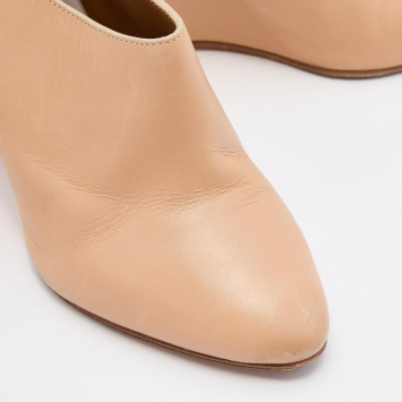 Chloe - Décolleté con zeppa in pelle beige misura 37 in vendita 1