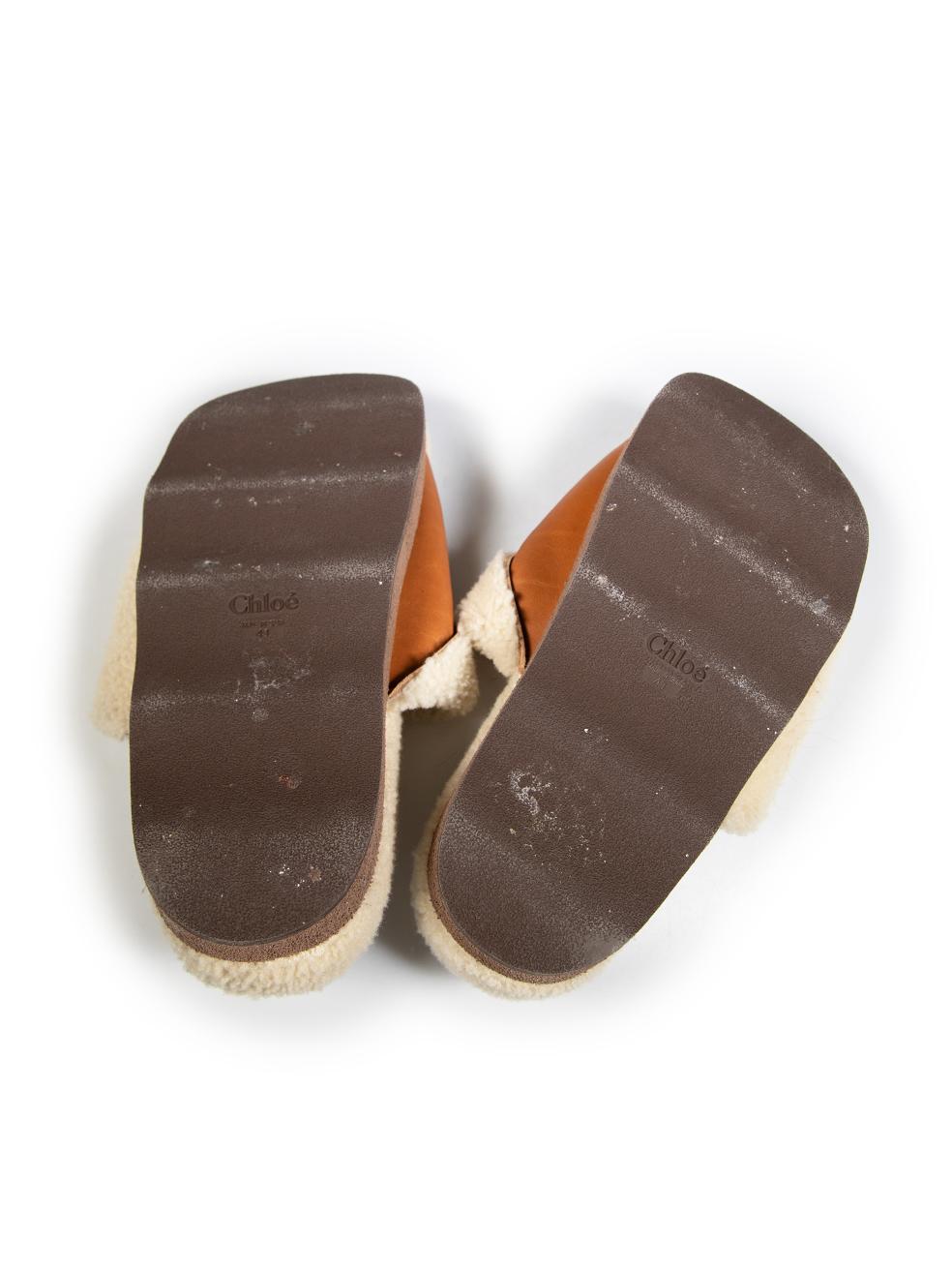 Women's Chloé Beige Wavy Leather Trimmed Shearling Slides Size IT 41