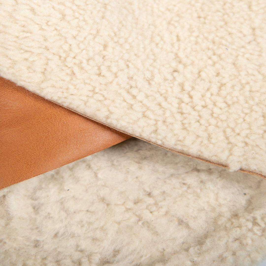 Chloé Beige Wavy Leather Trimmed Shearling Slides Size IT 41 1