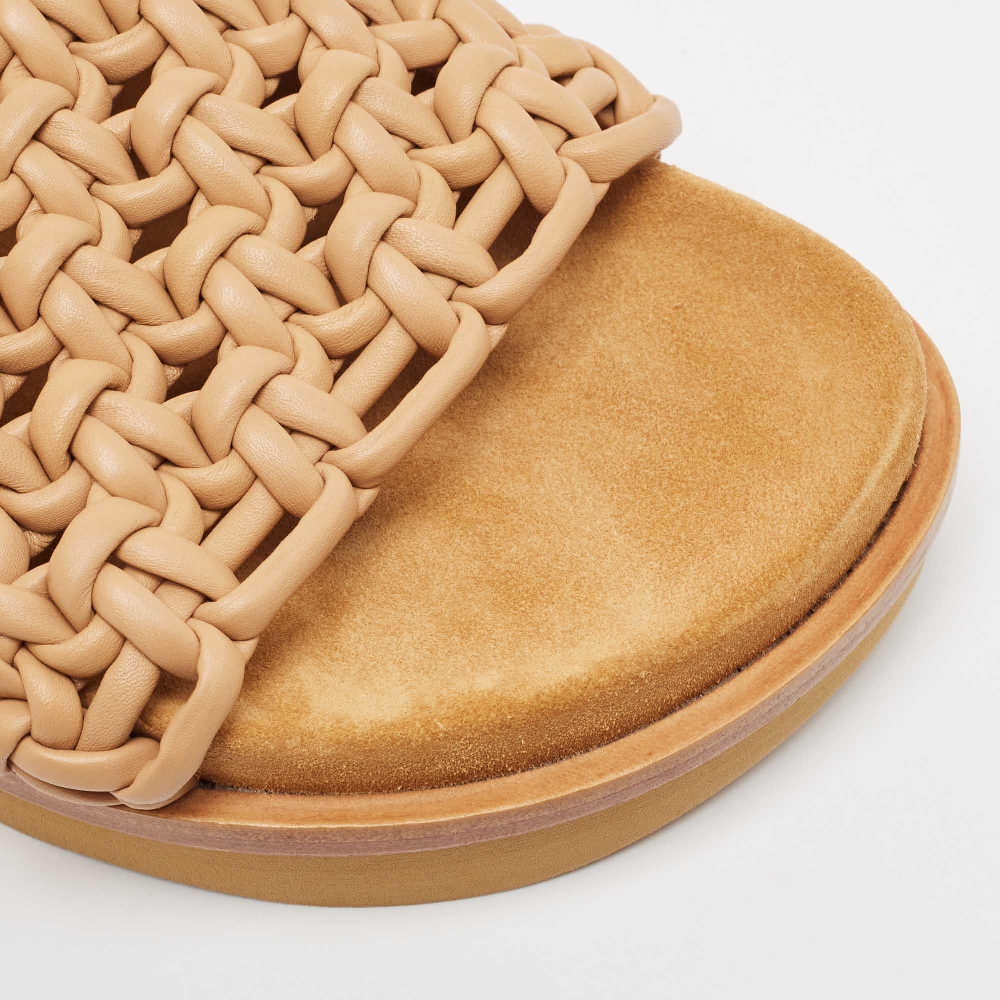 Chloe Beige Woven Leather Kacey Flat Slides Size 37 For Sale 4
