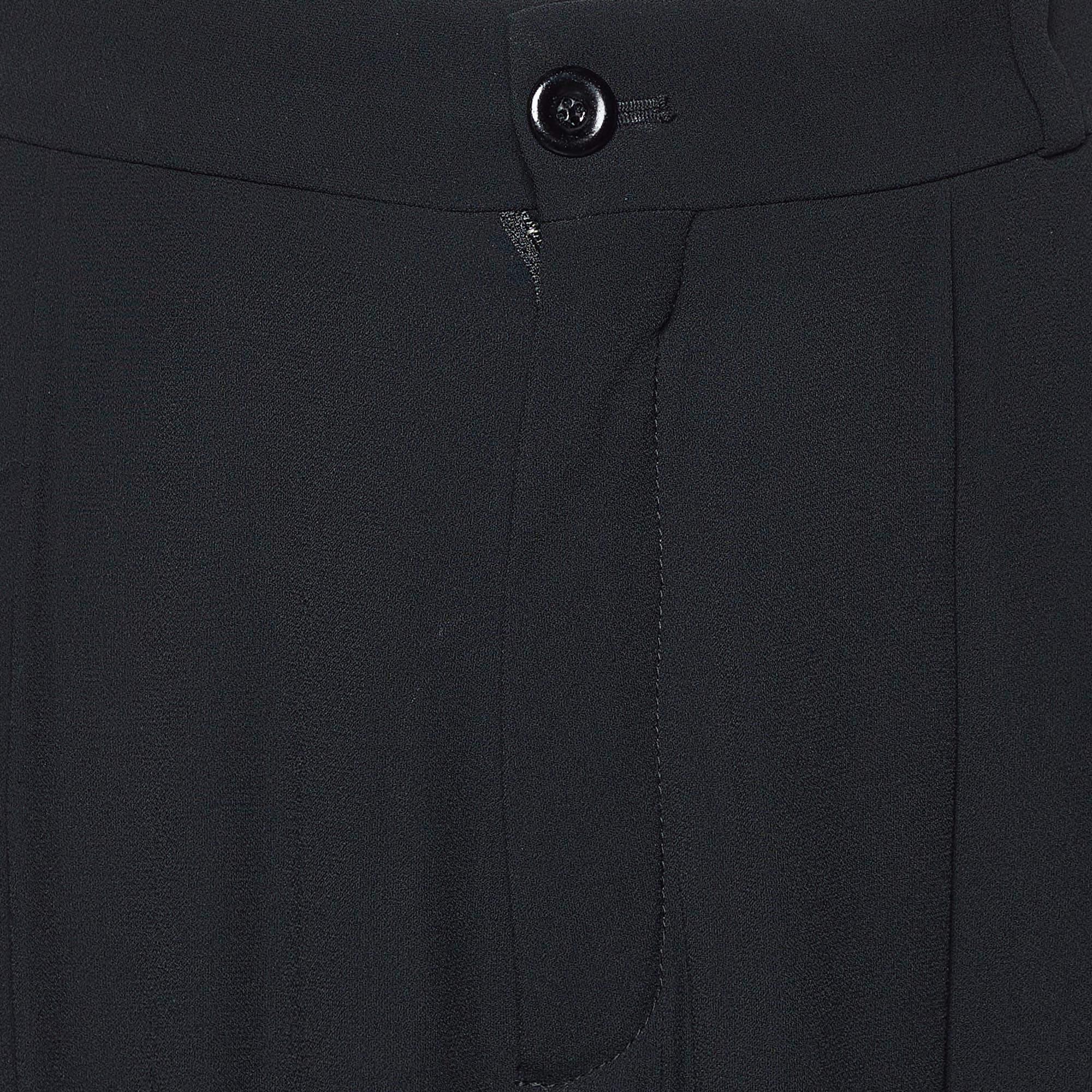 Chloe Black Crepe Flared Trousers S In New Condition For Sale In Dubai, Al Qouz 2