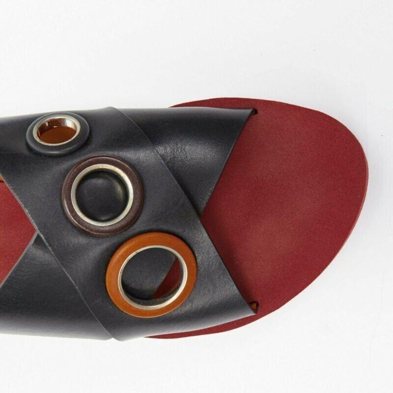 CHLOE black cross strap leather trimmed large grommet red rubber slides EU37 For Sale 2