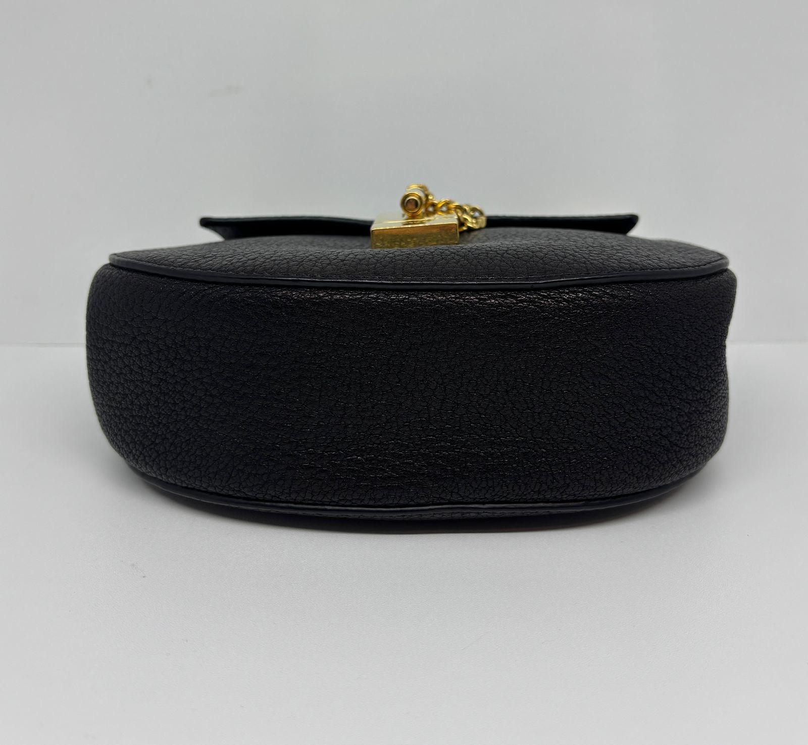 Bolso Crossbody Drew de piel granulada negra de Chloe Negro en venta