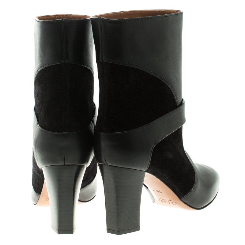 Chloe Black Leather and Suede Ankle Boots Size 39 In New Condition In Dubai, Al Qouz 2