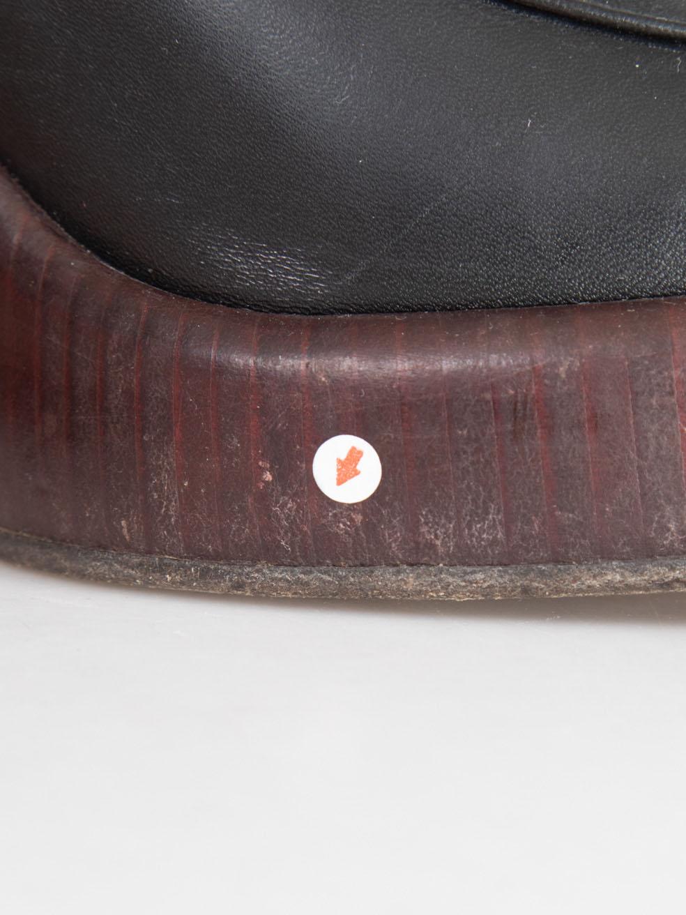 Mocassins à talons en cuir noir Chloé Taille IT 36.5 en vente 5