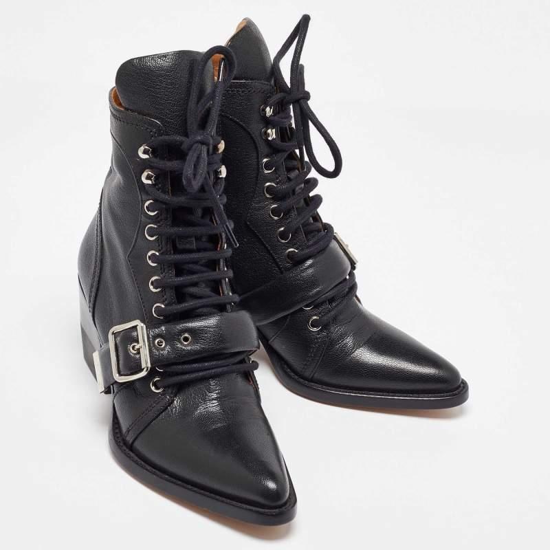 Chloe Botines de piel negra con cordones Talla 35 en Excelente Estado en Dubai, Al Qouz 2
