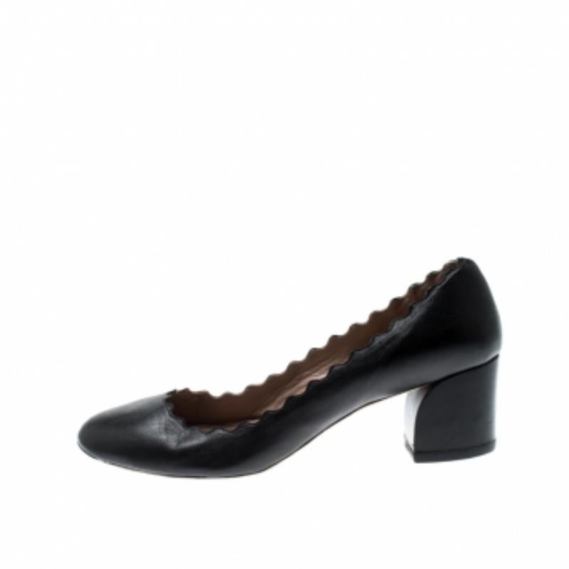 Chloe Leather Black Lauren Scallop Trim Block Heel Pumps Size 38.5 Pour femmes en vente