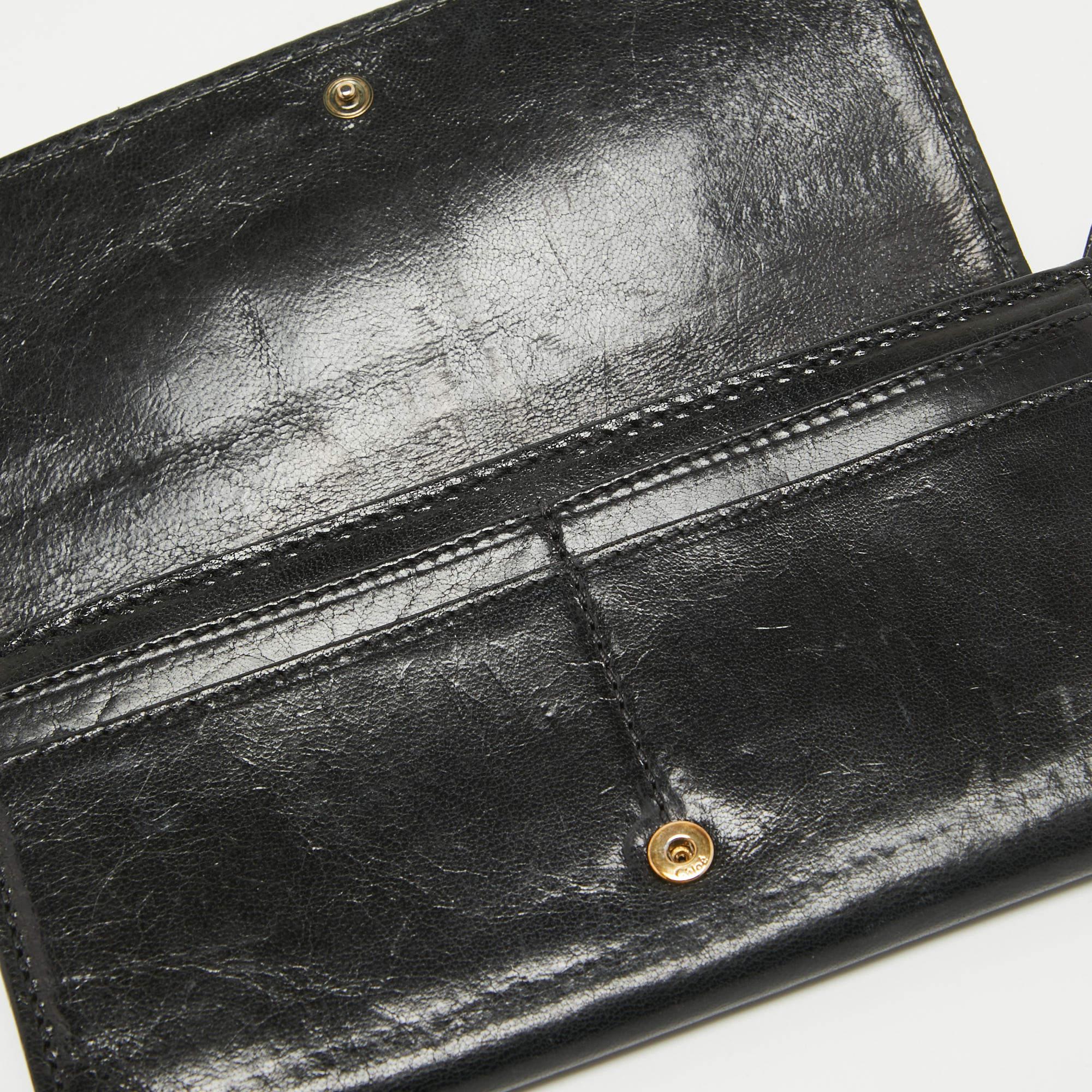Chloe Black Leather Logo Continental Wallet For Sale 2