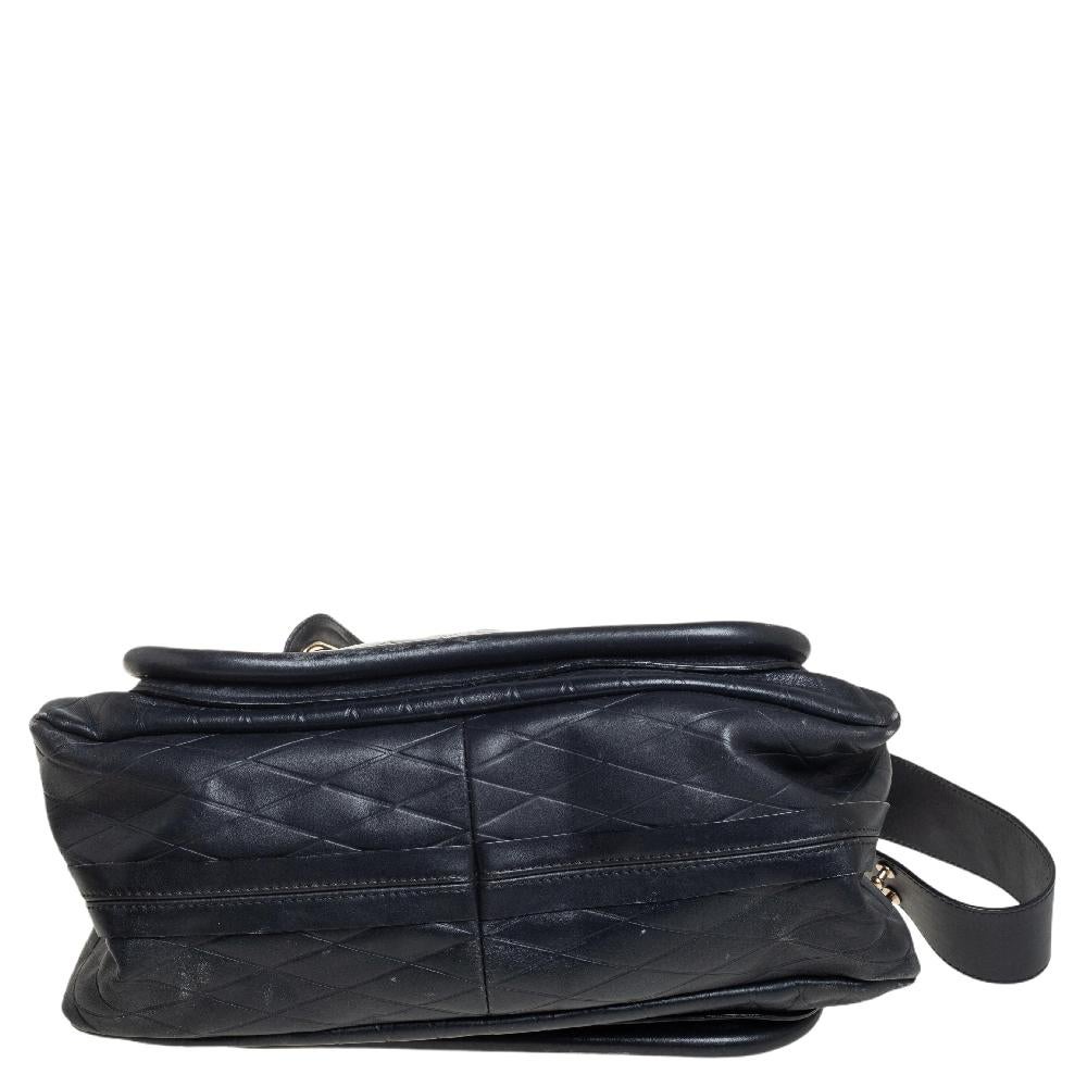 Women's Chloe Black Leather Medium Paraty Shoulder Bag