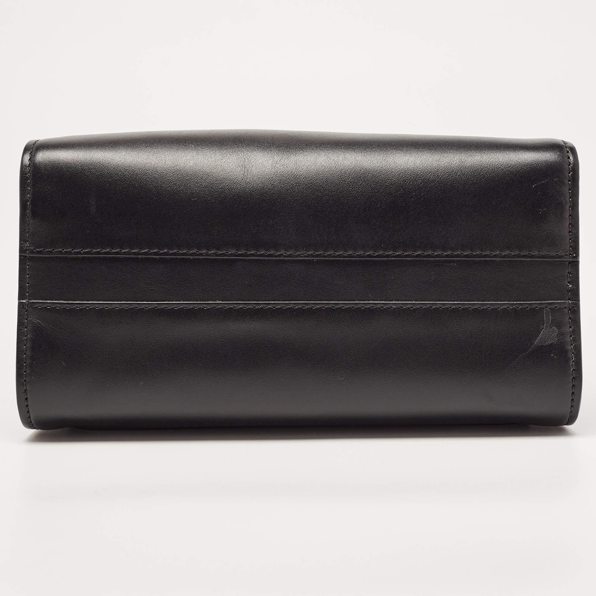Chloé Black Leather Mini Annie Shoulder Bag For Sale 9