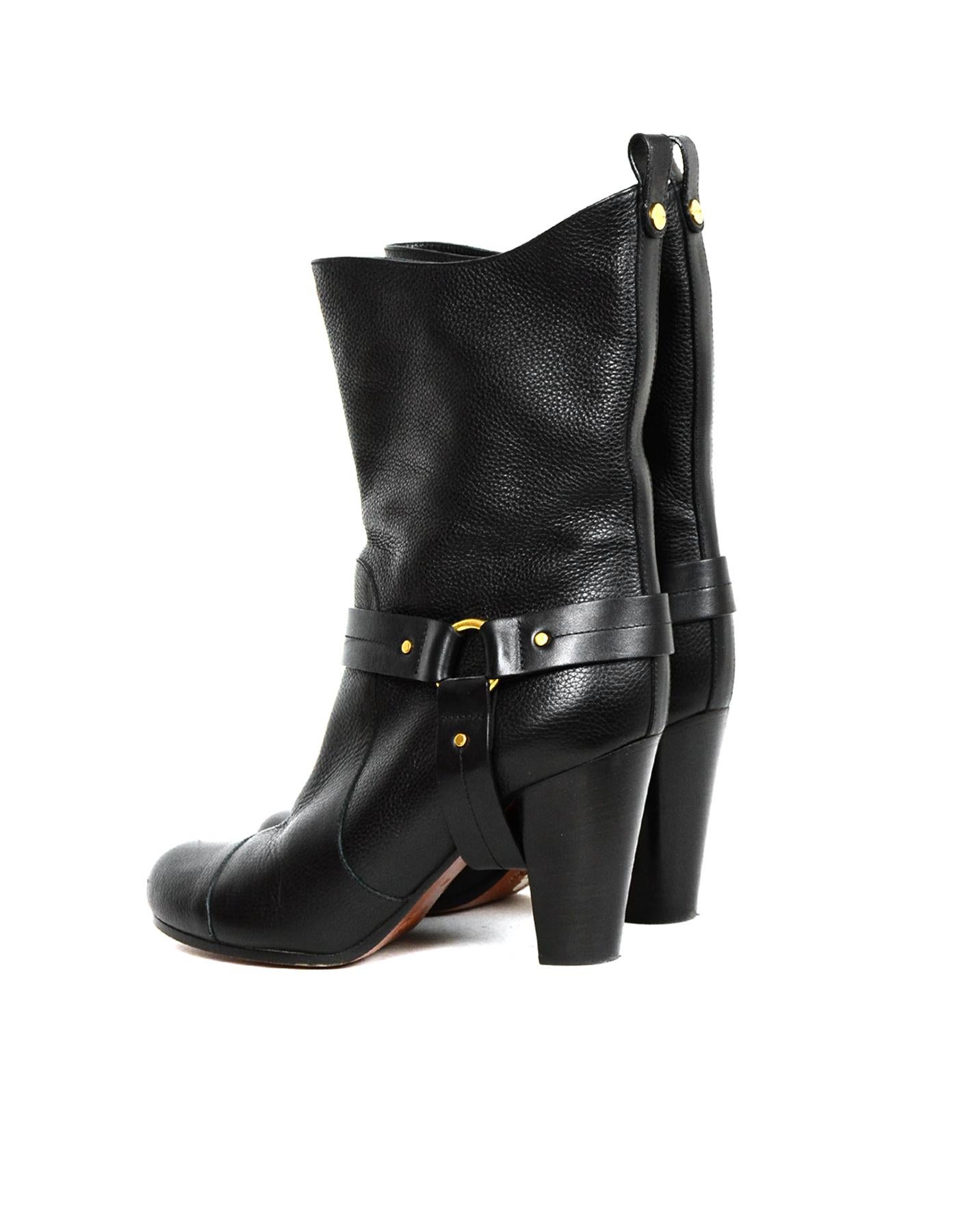 Chloe Black Leather Short Boots sz 40 In Excellent Condition In New York, NY