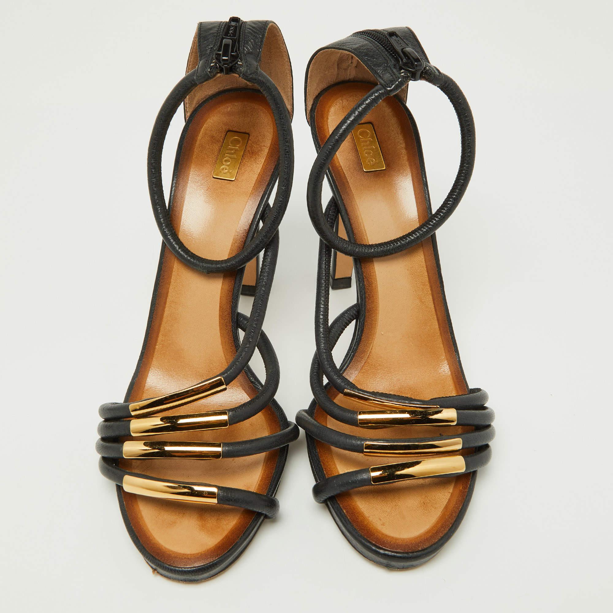 Chloe Black Leather Strappy Ankle Strap Sandals Size 38 In Fair Condition For Sale In Dubai, Al Qouz 2